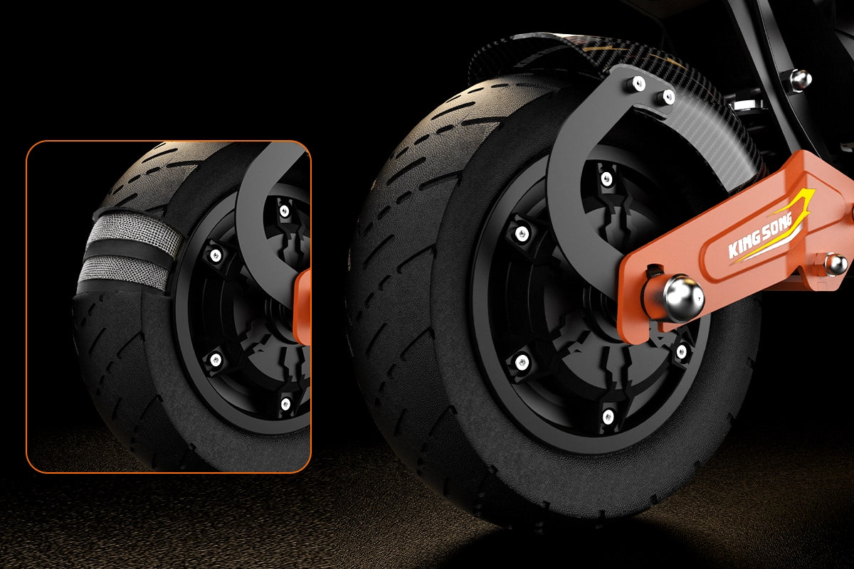 11 × 3.5" Tubeless Tires